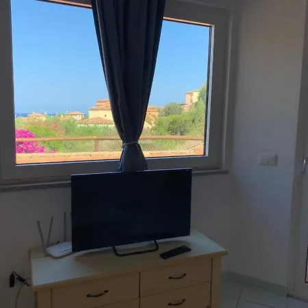 Cala Rossa Apartment *