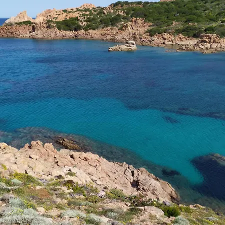 Cala Rossa *