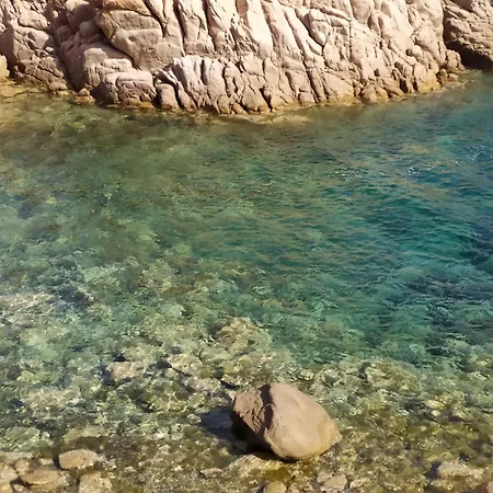 Cala Rossa Isola Rossa